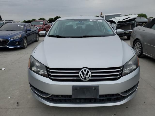 2014 Volkswagen Passat S