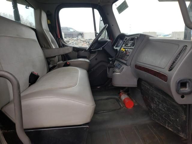 2007 Freightliner M2 106 Medium Duty