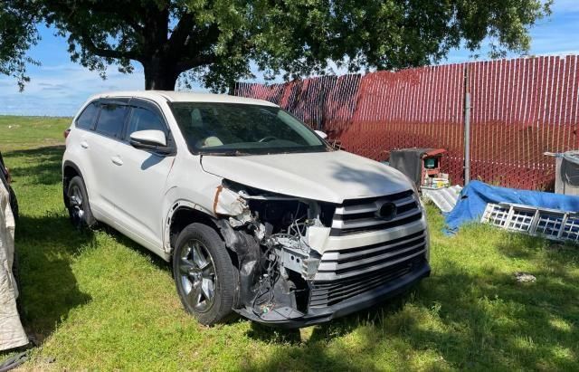 2017 Toyota Highlander LE