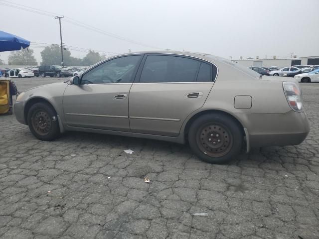 2003 Nissan Altima Base