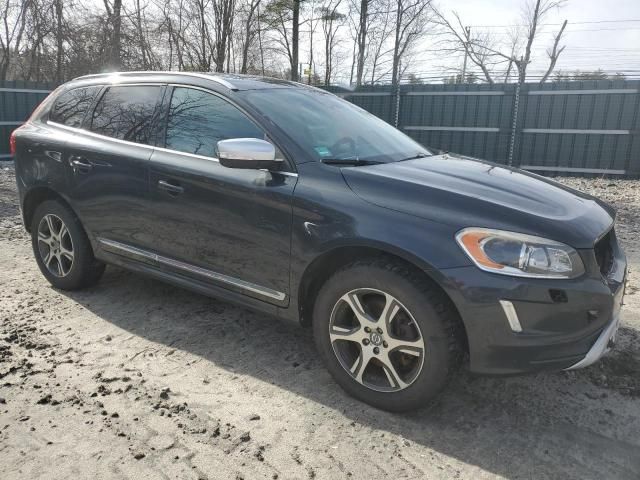 2015 Volvo XC60 T6 Platinum