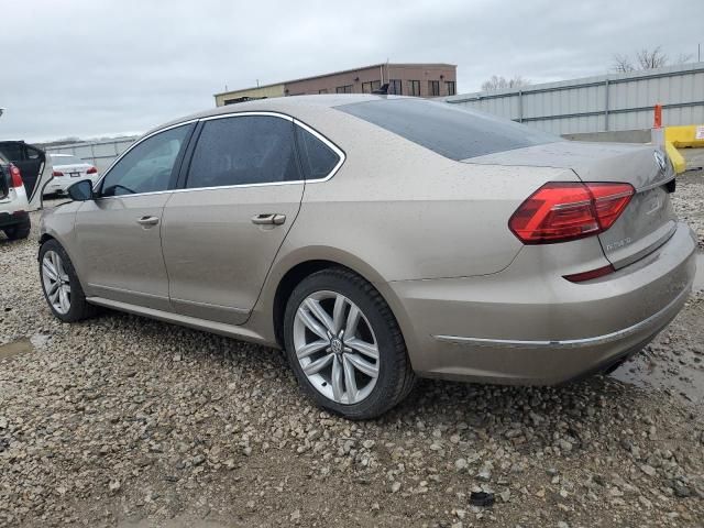 2016 Volkswagen Passat SEL