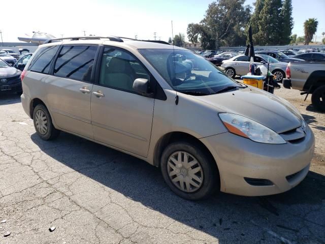 2009 Toyota Sienna CE