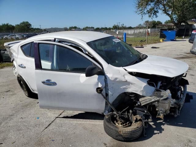 2015 Nissan Versa S