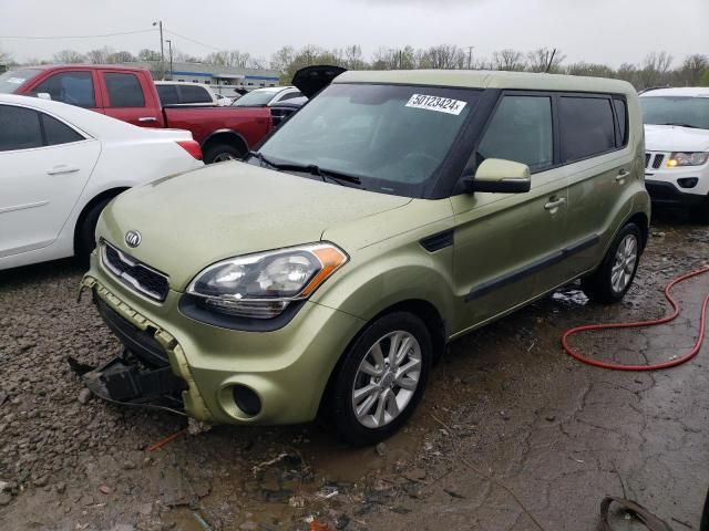 2013 KIA Soul +