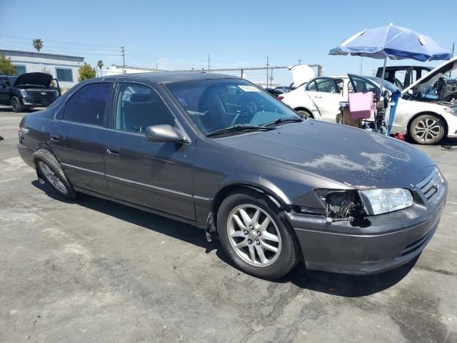 2000 Toyota Camry LE