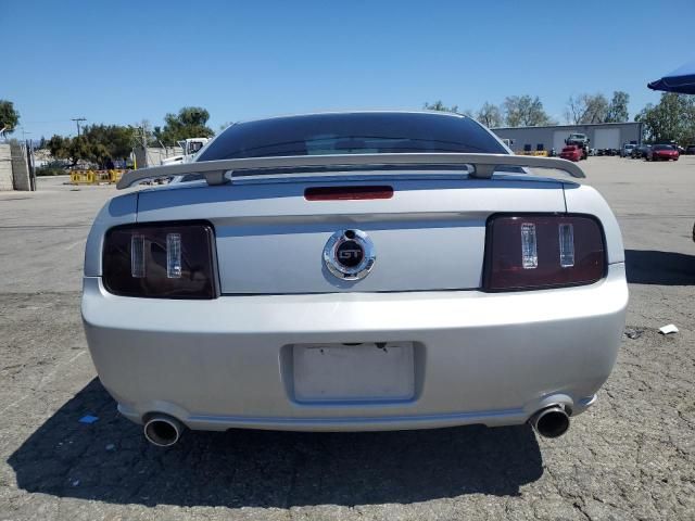 2005 Ford Mustang GT