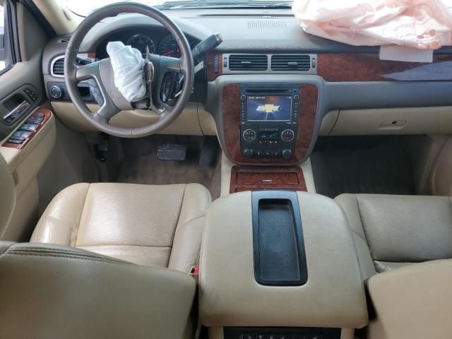 2013 Chevrolet Suburban C1500 LTZ