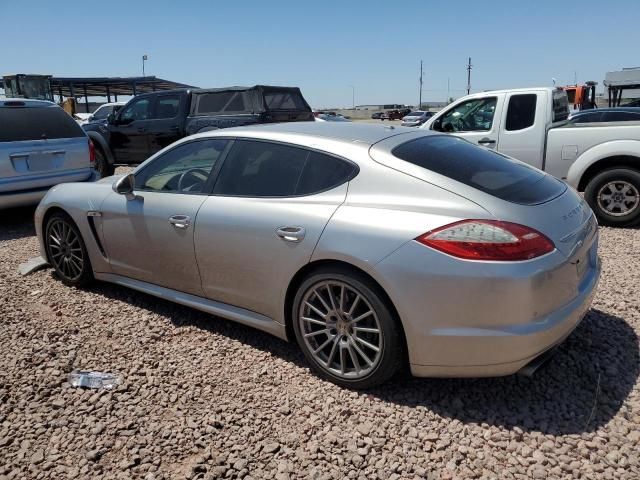 2012 Porsche Panamera 2