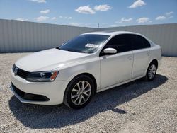 Salvage cars for sale from Copart Arcadia, FL: 2011 Volkswagen Jetta SE