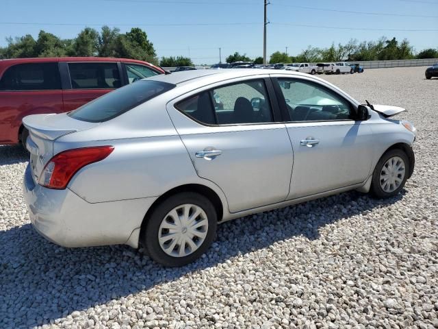 2013 Nissan Versa S