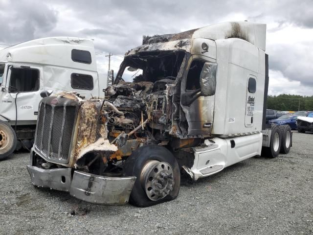 2017 Peterbilt 579