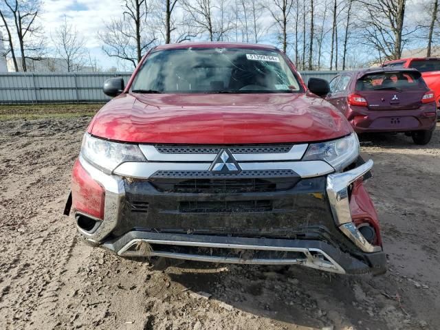 2020 Mitsubishi Outlander SE