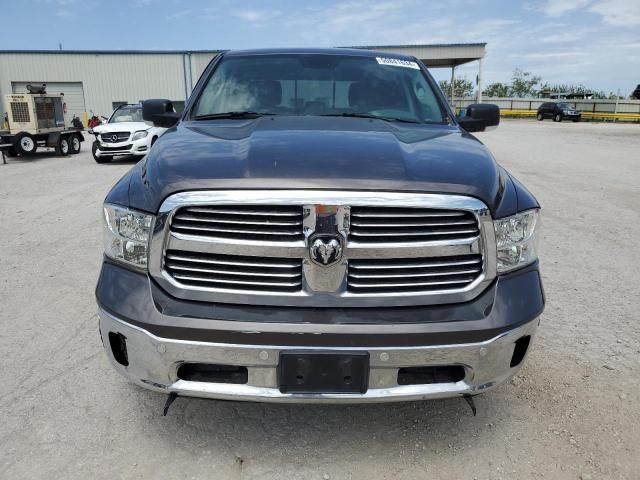 2015 Dodge RAM 1500 SLT