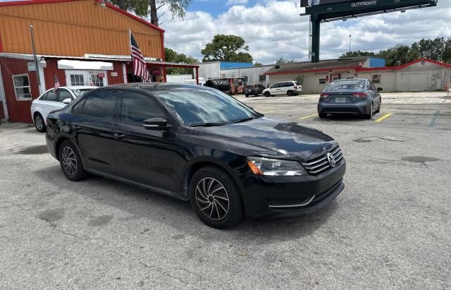 2015 Volkswagen Passat S