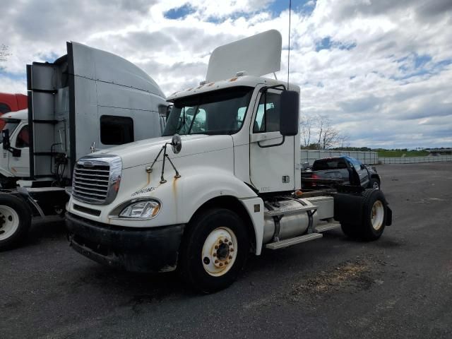 2007 Freightliner Conventional Columbia