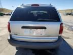 2005 Dodge Caravan SE