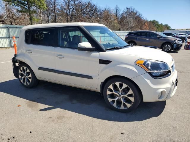 2013 KIA Soul +