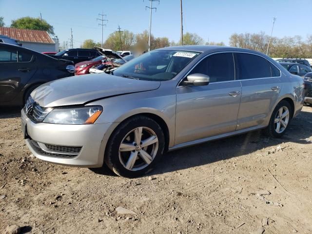 2013 Volkswagen Passat SE