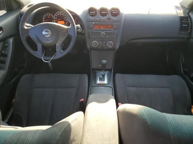 2010 Nissan Altima Base