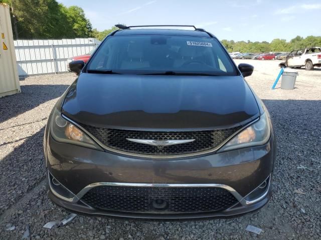 2017 Chrysler Pacifica Touring L Plus