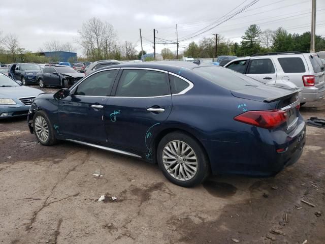 2015 Infiniti Q70 3.7