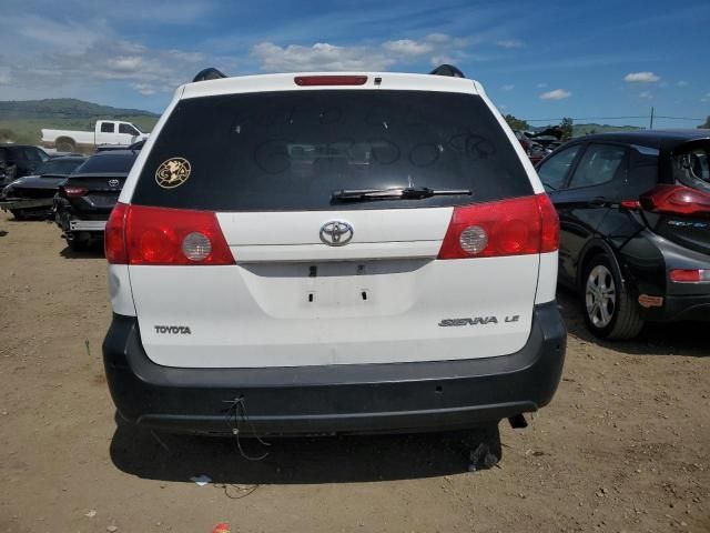 2009 Toyota Sienna CE