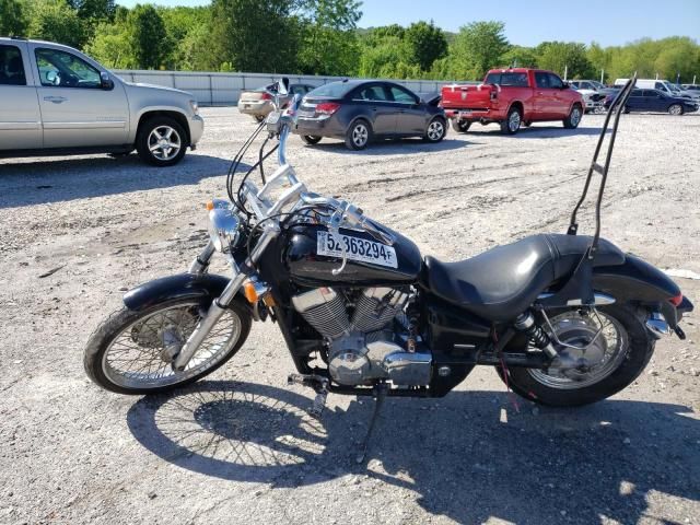 2007 Honda VT750 C2