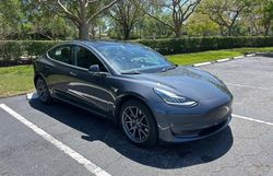 Tesla Vehiculos salvage en venta: 2019 Tesla Model 3