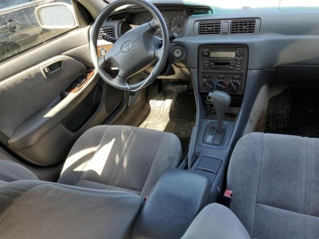 2000 Toyota Camry CE