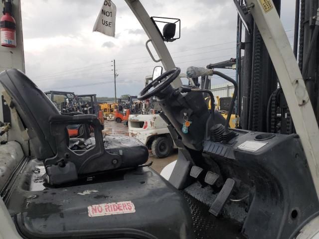 2013 Nissan Forklift