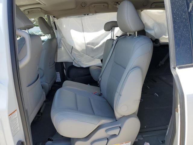 2019 Toyota Sienna XLE