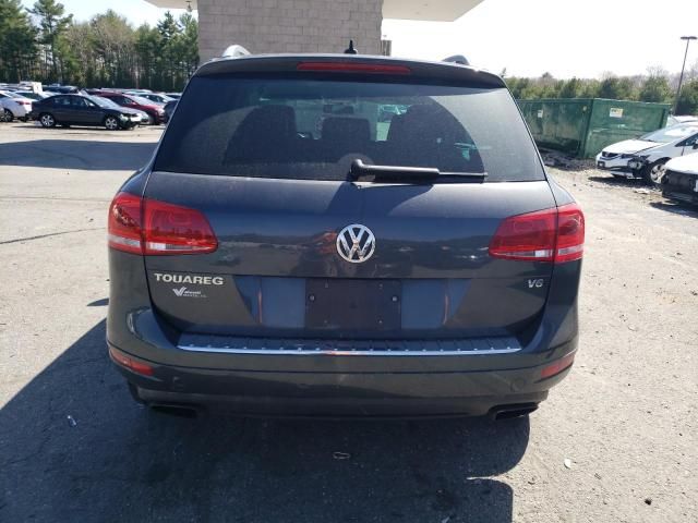 2012 Volkswagen Touareg V6