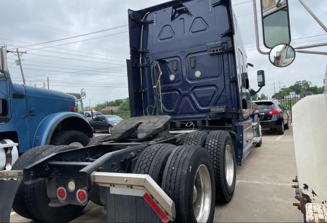 2017 Freightliner Cascadia 125