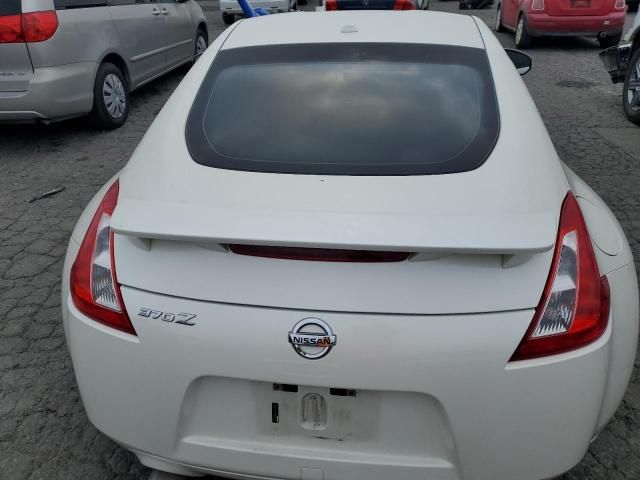 2014 Nissan 370Z Base