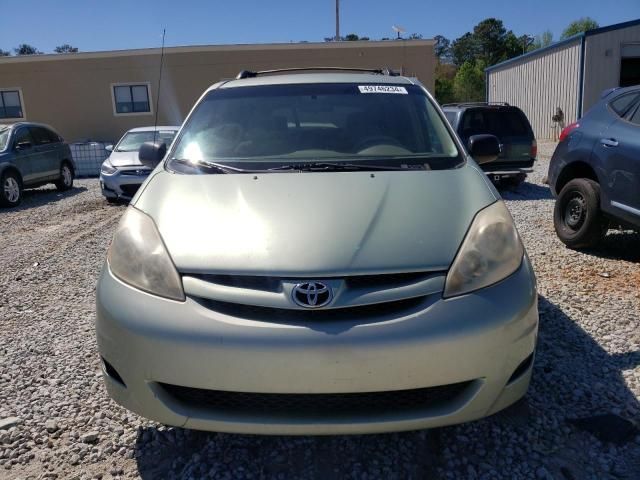 2007 Toyota Sienna CE