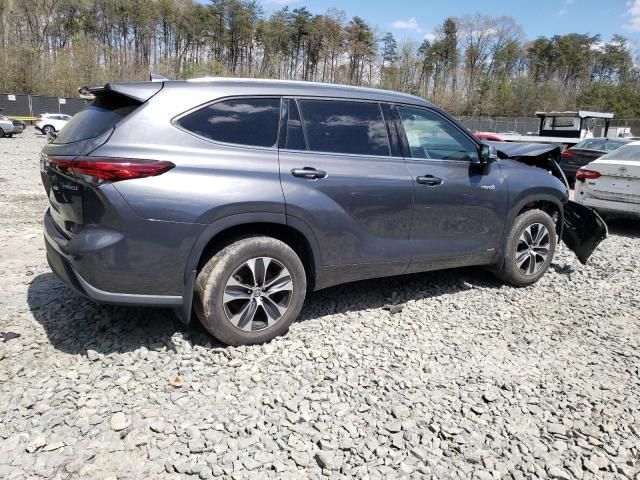 2020 Toyota Highlander Hybrid XLE