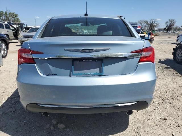 2014 Chrysler 200 Limited