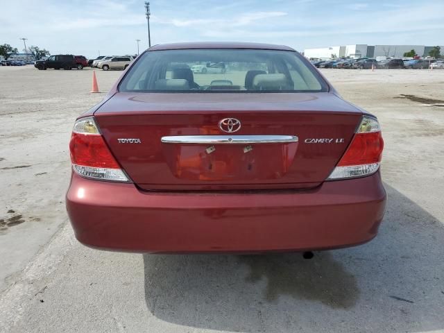 2005 Toyota Camry LE