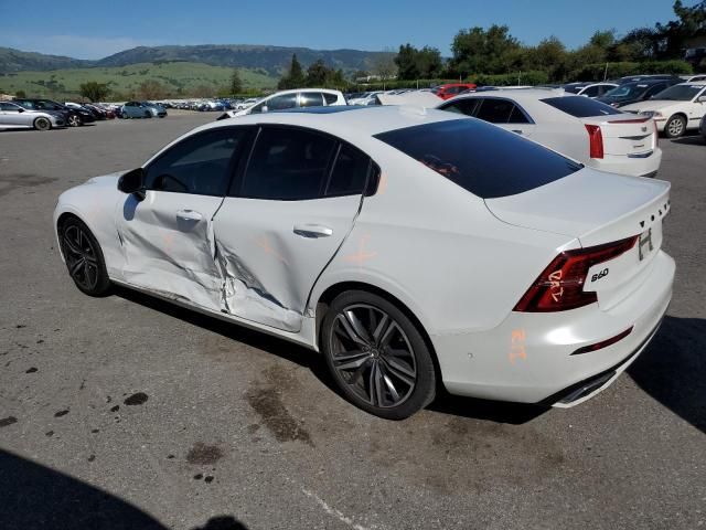 2020 Volvo S60 T6 R-Design