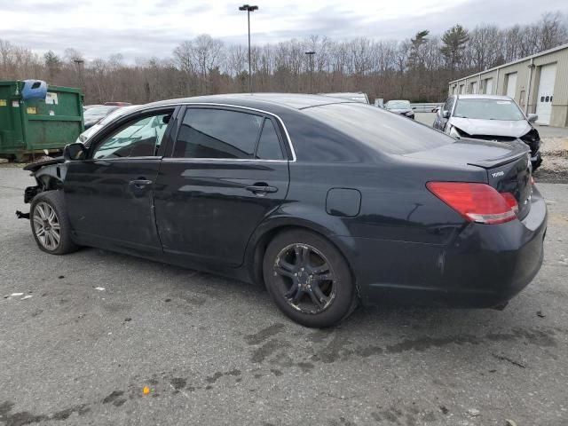 2005 Toyota Avalon XL