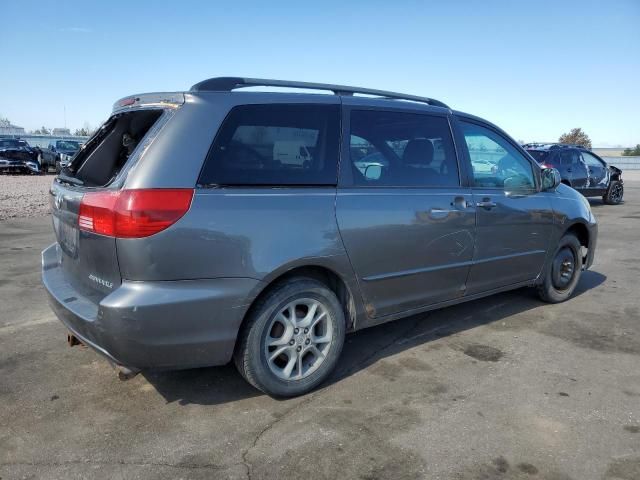 2004 Toyota Sienna XLE