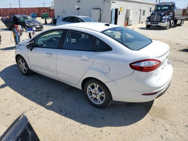 2015 Ford Fiesta SE