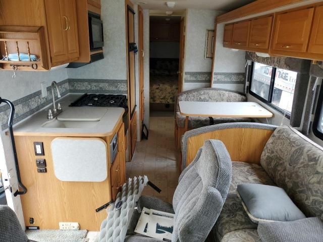 2004 Workhorse Custom Chassis Motorhome Chassis P3500