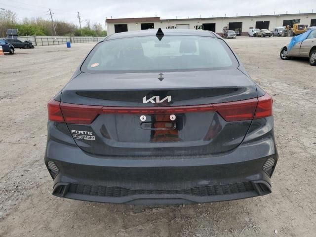 2023 KIA Forte LX