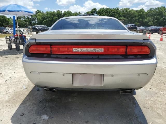 2013 Dodge Challenger SXT