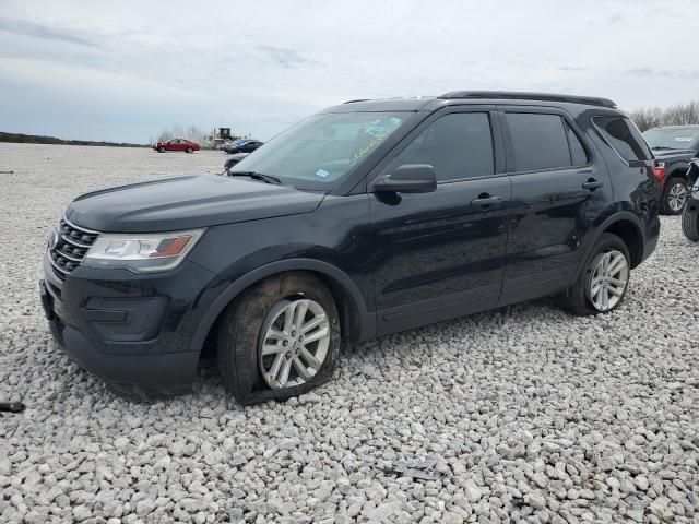 2017 Ford Explorer