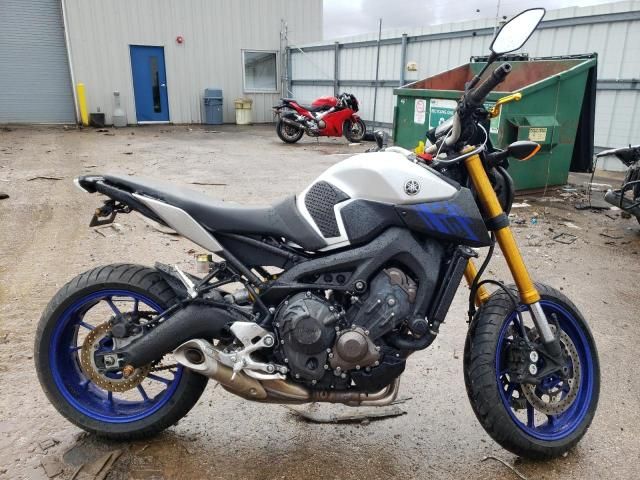 2015 Yamaha FZ09