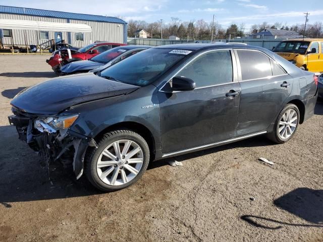 2014 Toyota Camry Hybrid