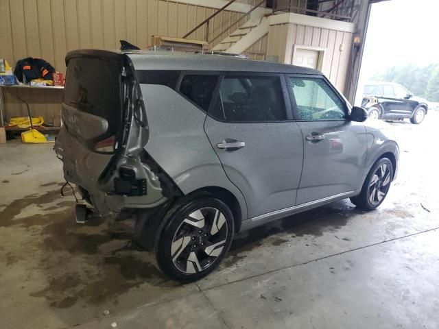 2023 KIA Soul GT Line